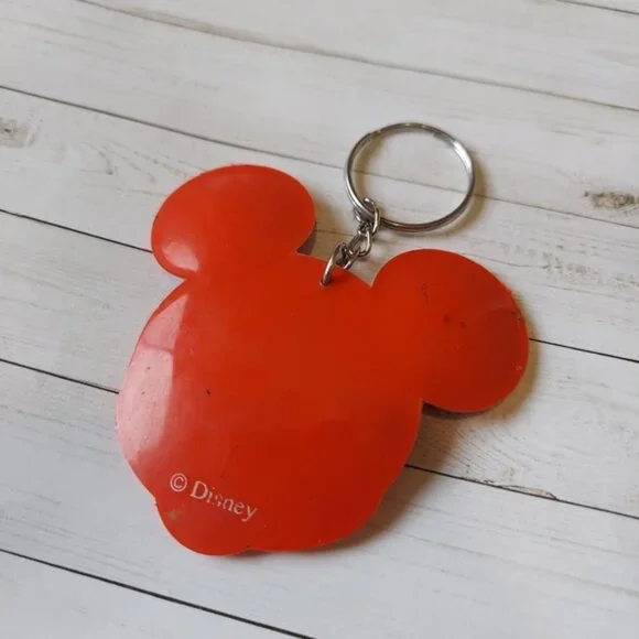 Disney | Mickey Mouse Head | Iconic Silicone Keychain - Picture 4 of 4